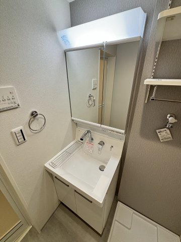 【独立洗面台】