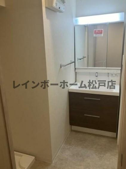 Linoa松戸の洗面所