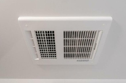 【設備】 | 杉並区桃井1丁目戸建賃貸 | 浴室乾燥機。