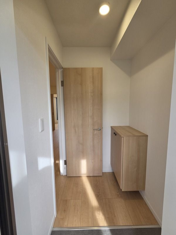 ASJ南流山の玄関