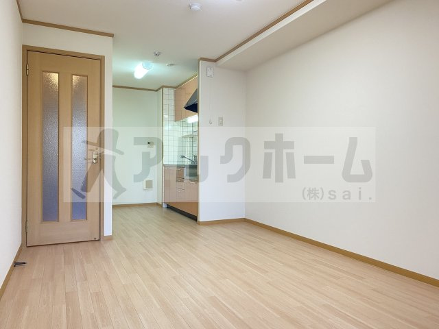 スカイマンションの居間・リビング