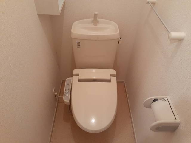 タウンコート中川のトイレ