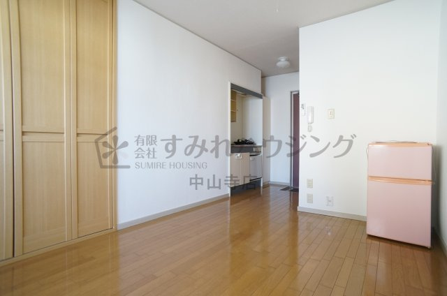 ヴィラ９ナイン【芸短生専用賃貸　※女性専用】の寝室