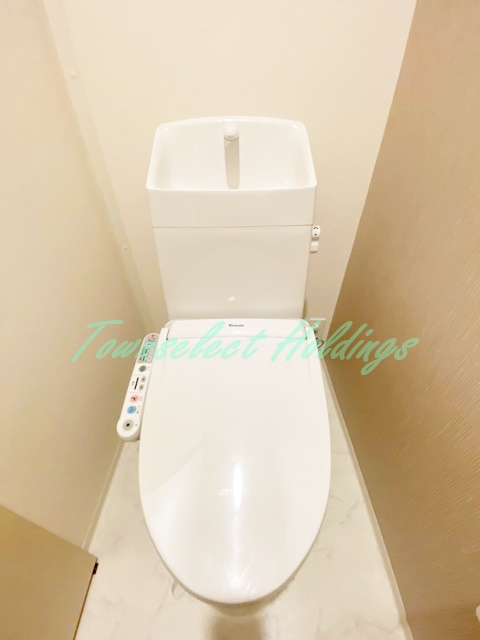 鎌倉市笛田３丁目のアパートのトイレ