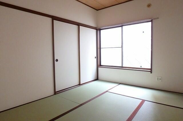 Ｅａｓｔたまプラーザの居間・リビング