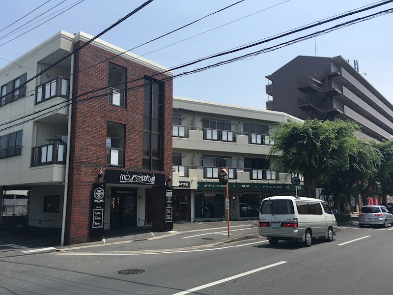 メゾン小松