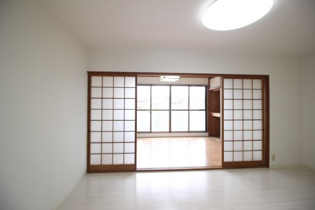 メゾン小松の寝室