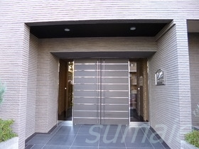 プレール・ドゥーク東京ＮＯＲＴＨⅡのエントランス|建物エントランスはこちら！とても綺麗です☆