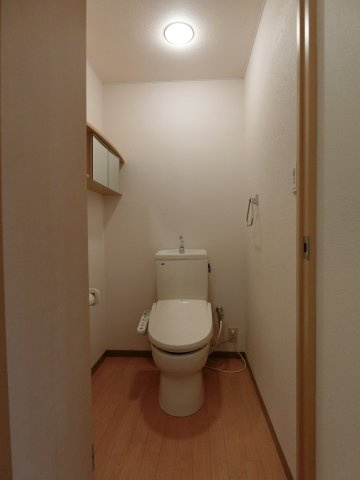 【トイレ】 | メゾン　ドゥ　プロヴァンス | イメージ206号室の写真