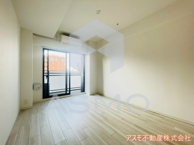 【居間・リビング】 | S-RESIDENCE堺筋本町Uno