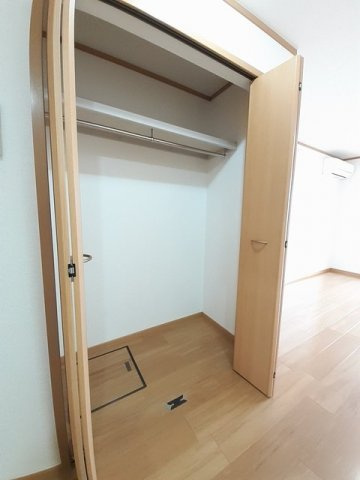 ヴィヴァーチェ　春日野　Ａの収納|十分な収納スペースがあります