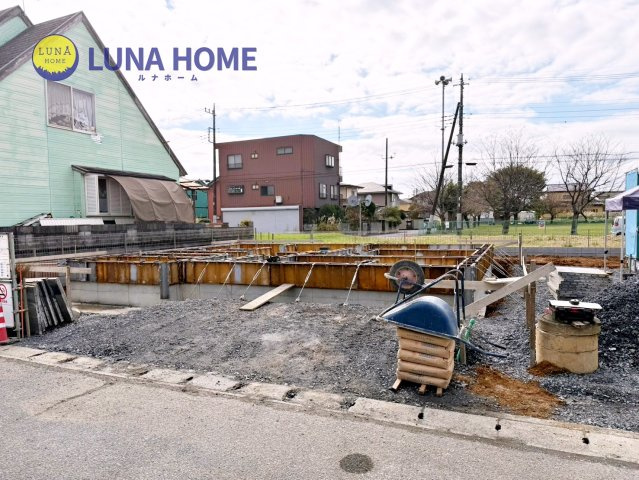 第1小美玉市西郷地　新築戸建の前面道路含む現地写真