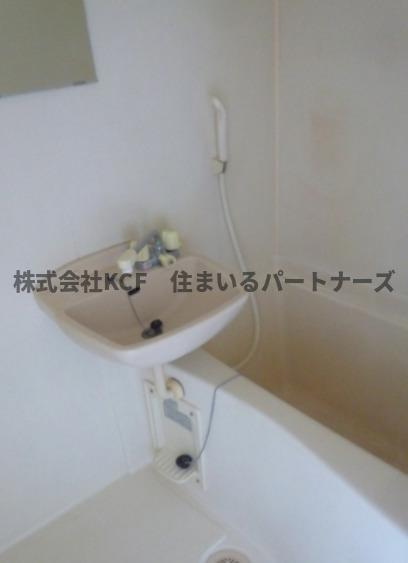 野中ハイツの浴室|日々の疲れを癒すお風呂付です