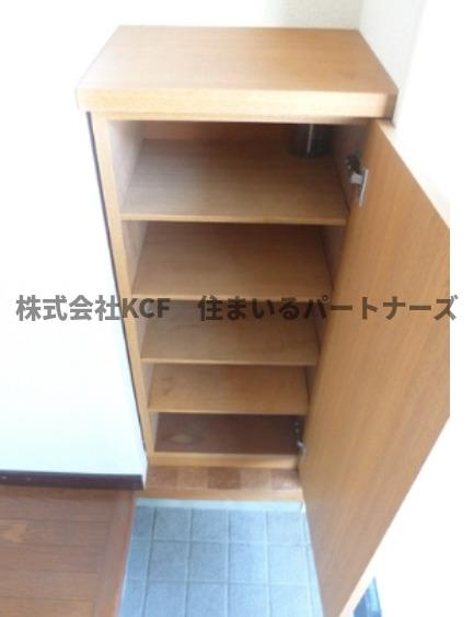 野中ハイツの玄関|ゆったりとした玄関です