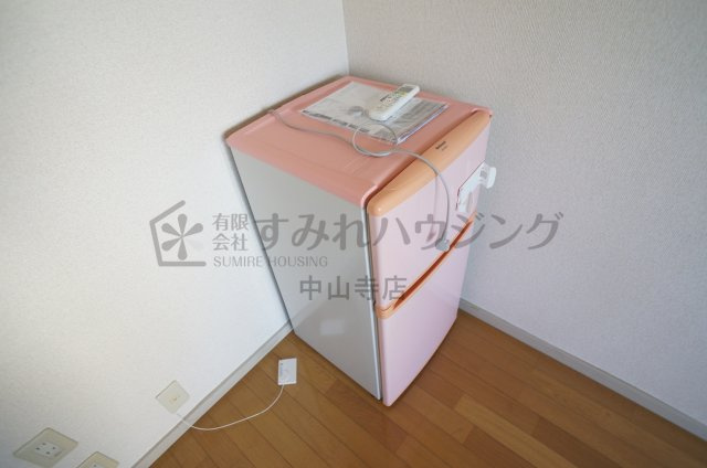 ヴィラ９ナイン【芸短生専用賃貸　※女性専用】の設備|２段冷蔵庫が設備で付いています！