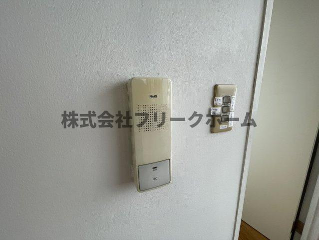 三鷹市上連雀２丁目の賃貸マンションのセキュリティ