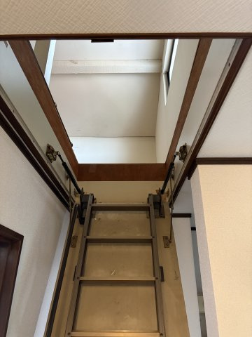作草部町貸家の収納