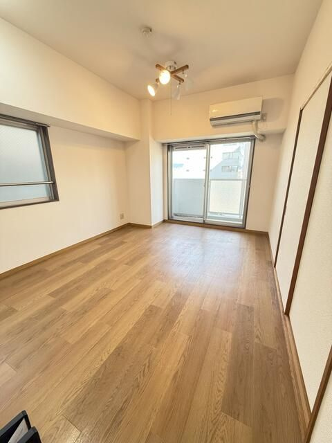 リエス新宿町の内装