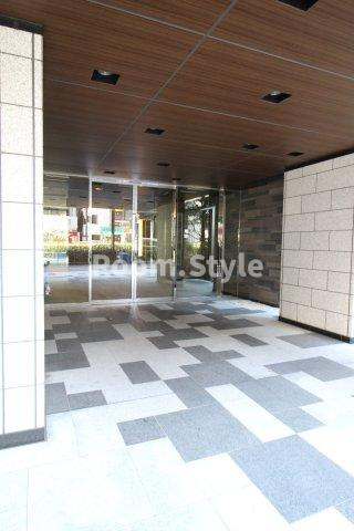 ルミナリータワー池袋のエントランス