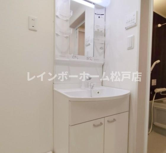 SAIRIS五香南の洗面所|忙しい朝には欠かせない洗面所です