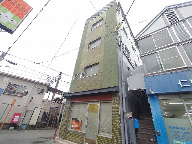 箕面市百楽荘１丁目の店舗事務所