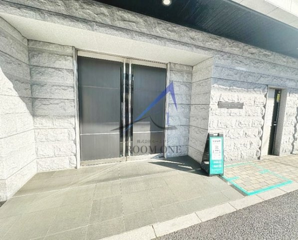 グラントゥルース王子のエントランス|エントランスです。