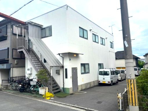 イマス岸部中倉庫の外観