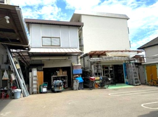 イマス岸部中倉庫の外観