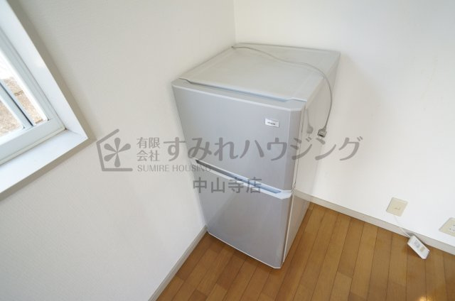 ヴィラ９ナイン【芸短生専用賃貸　※女性専用】の設備|２段冷蔵庫が設備で付いています