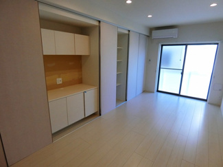 【寝室】 | リブリ・杉田Ⅱ | 落ち着いて過ごせるお部屋なので、寝室にいかがでしょうか