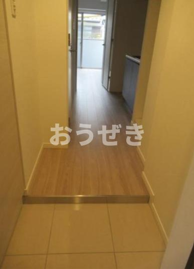 ＡＺＥＳＴ千住大橋の玄関