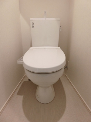 【トイレ】 | リブリ・エスポワール ノア | ゆったりとした空間のトイレです