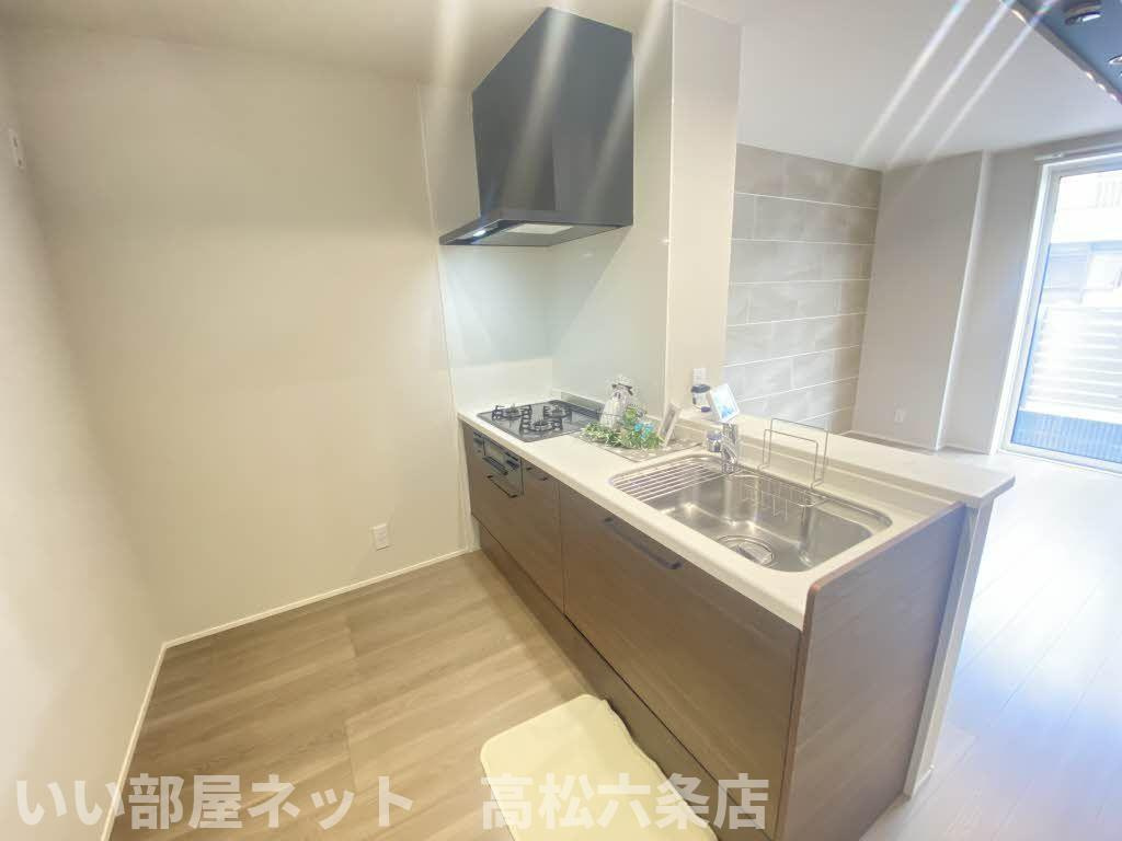 ヴォワレ エ フルール新北町のキッチン