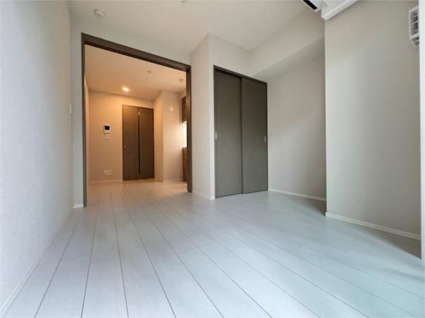 ＨＹ’ｓ　ＭＩＮＯＷＡ　Ⅱの居間・リビング