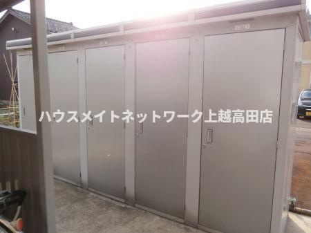 ファミリアの設備|外部物置