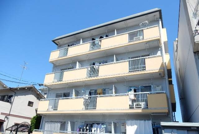セリレ富町の外観
