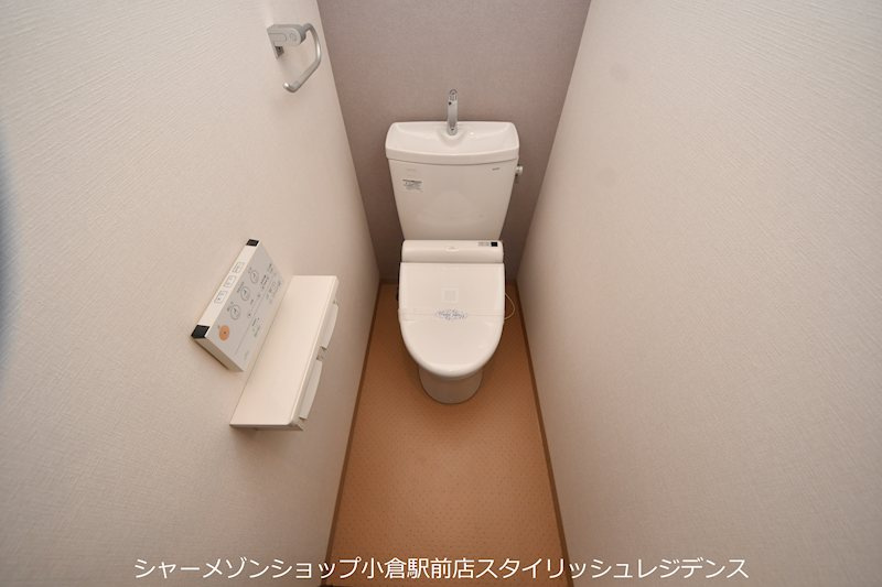 フェリシエ三萩野のトイレ
