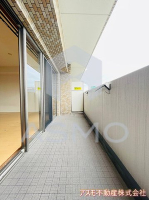 【バルコニー】 | オーデ・ブルージュ | 同マンション別部屋　参考写真