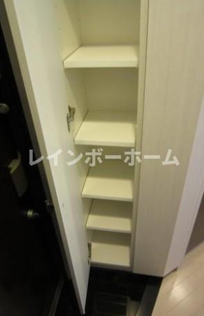 江東区木場５丁目の賃貸マンションの玄関