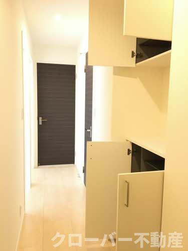 シャーメゾン柞原の玄関