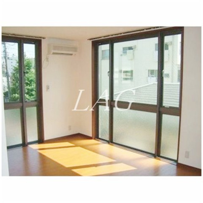 【居間・リビング】 | ラフィネ学芸大学 | 洋室のお部屋です。