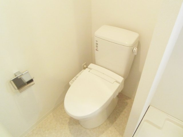 グランヴァンセレッソ王子レジデンシアのトイレ|温水洗浄機能付きトイレです☆