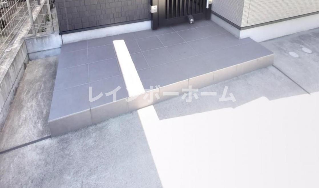 ラポルト船橋東のエントランス