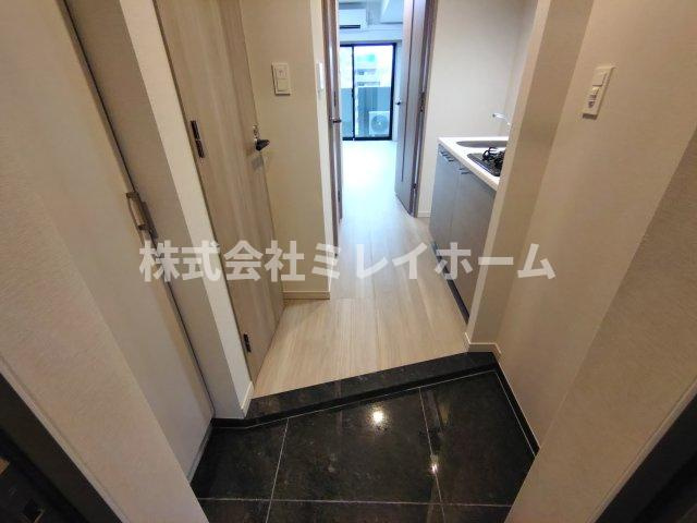 ルーブル本羽田の外観