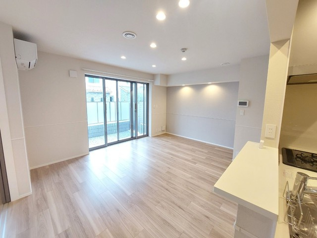 Ｌｅ　Ｃｉｅｌの居間・リビング|★キレイなフローリングのお部屋です★