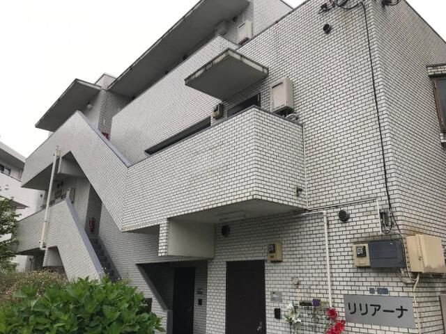 リリアーナの外観
