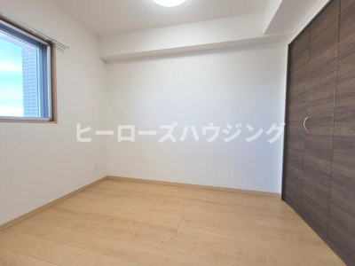 【寝室】 | 第17千里ハイツ | ※同タイプの写真となり、実際のお部屋とは異なる場合があります