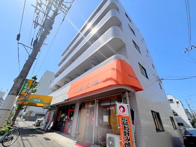 トロール吉島の外観