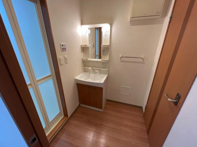 スイートオアシスの洗面所|洗髪洗面化粧台