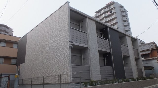 クレイノゾーンウイングロードの外観